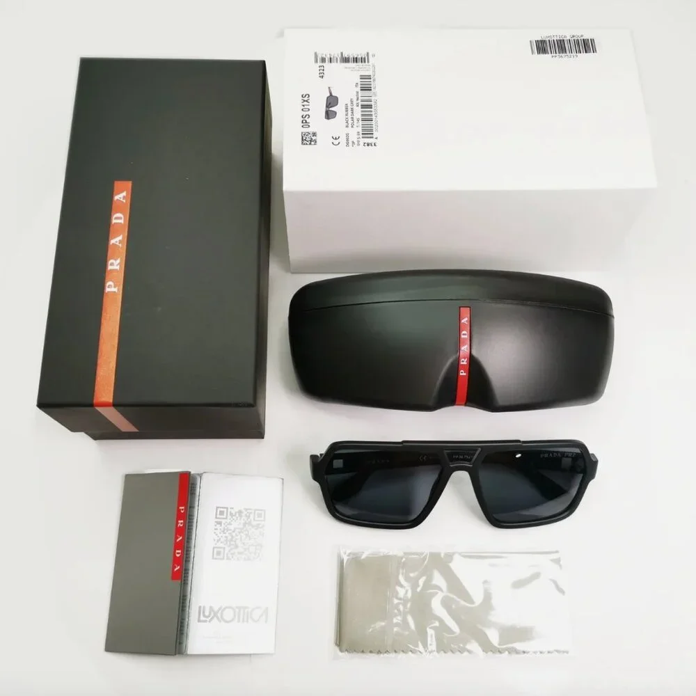 Versace Men's Black Polarized Sunglasses Full Set